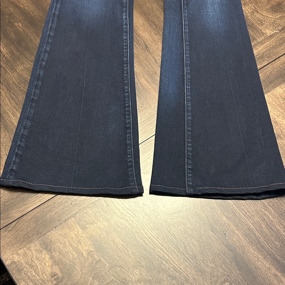 PAIGE High Rise Bell Canyon Flare Jeans - Picture 7 of 16